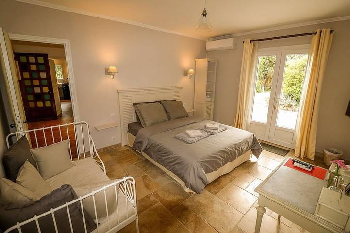 Villa pour 11 personnes, avec terrasse et jardin à Flayosc - 2