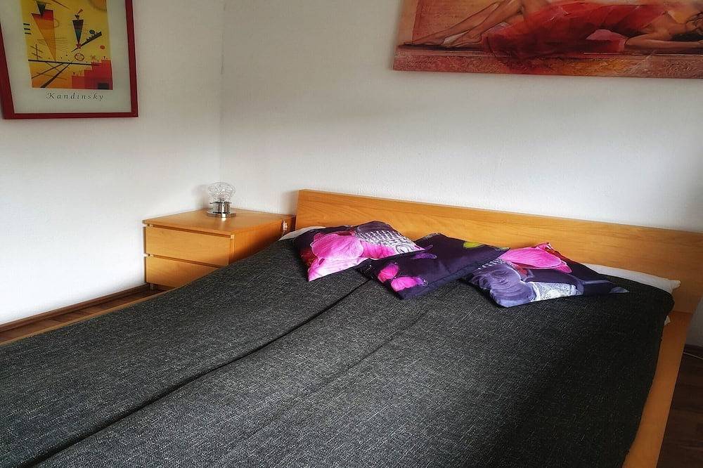 Ruhiger Bungalow am Hennesee mit Terrasse in Meschede, Hochsauerlandkreis