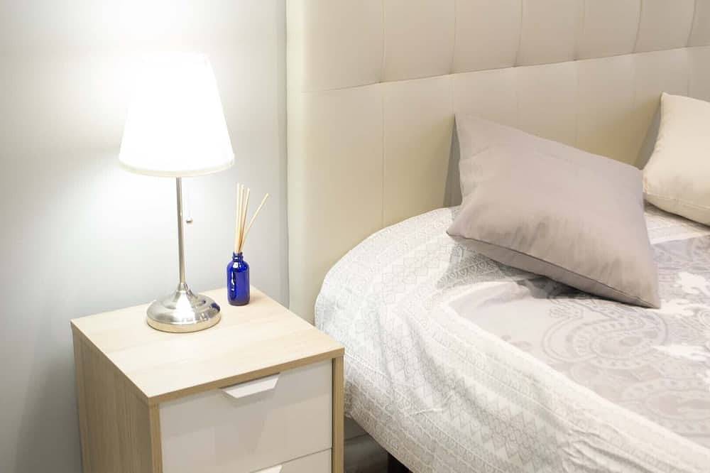 Entire apartment, Apartment in Saragossa, Saragossa Province