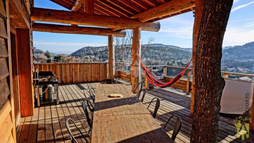Chalet pour 8 personnes, avec terrasse et jacuzzi, animaux acceptés à Chambon-sur-Lac - 3