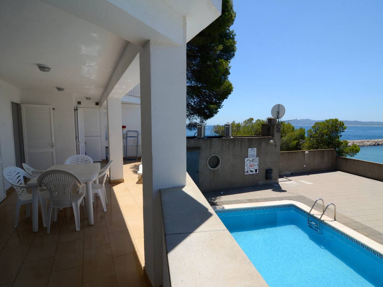 Geheel appartement, Vakantieappartement voor 8 personen met zwembad in l'Estartit, Torroella de Montgrí