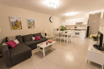 Hotel for 5 People in Adeje, South Tenerife, Photo 1