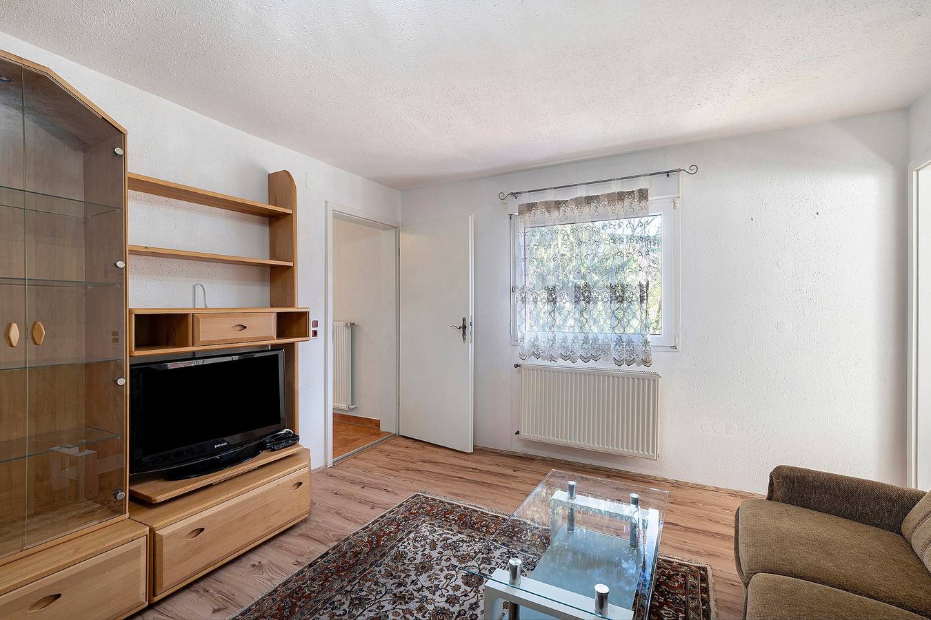 Ganze Wohnung, Apartment '4' mit gemeinsamer Terrasse und Wlan in Baden-Baden, Nordschwarzwald