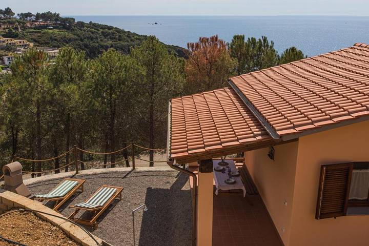Casale per 2 persone, con terrazza, con animali domestici in Toscana