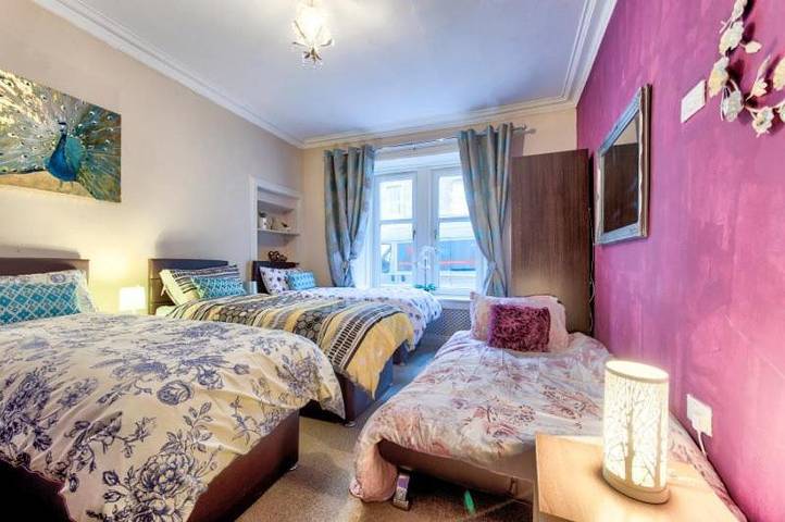 Apartahotel para 4 personas, con jardín en Edimburgo