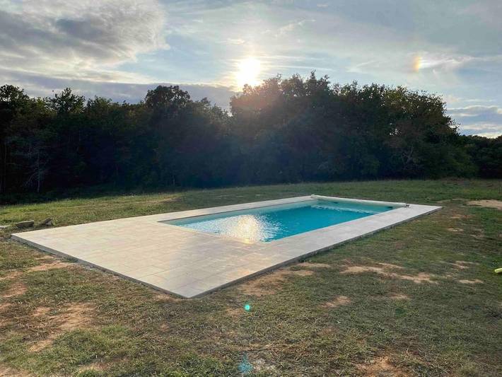 Location de vacances pour 13 personnes, avec piscine et jardin à Cause-de-Clérans - 4
