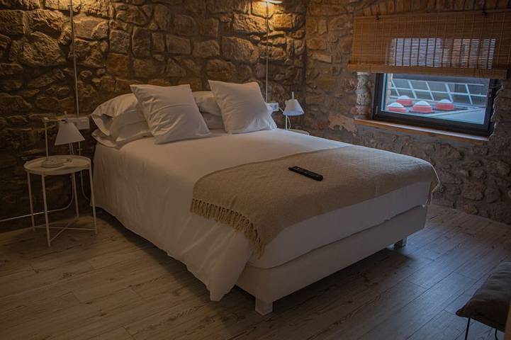 Gîte pour 3 personnes, avec jacuzzi ainsi que jardin et balcon à Balaguer - 2