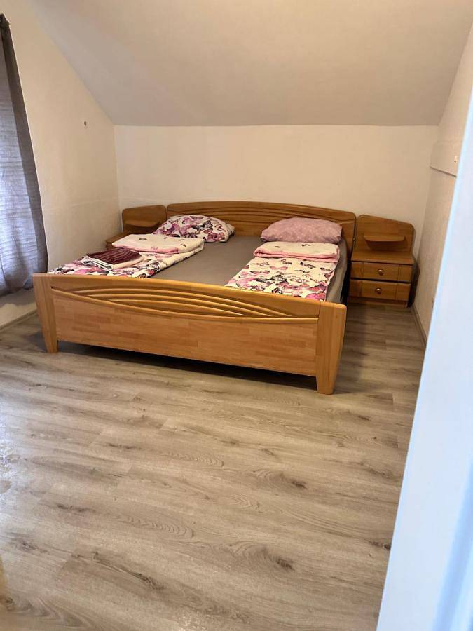 Dubrovnik1 in Mönchengladbach, Bas-Rhin