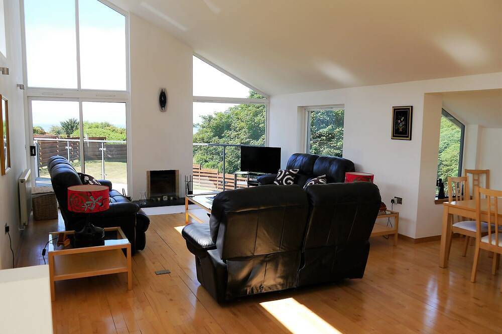 Annapurna -  a house that sleeps 8 guests  in 4 bedrooms in Portpatrick, Dumfries and Galloway