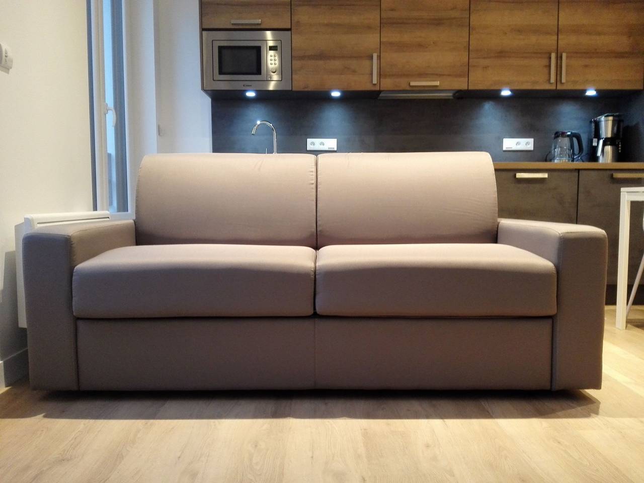 Appartement entier, T2 Helle Stadtzentrum Voltaire Zimmer Hof in Saint-Quentin, Aisne