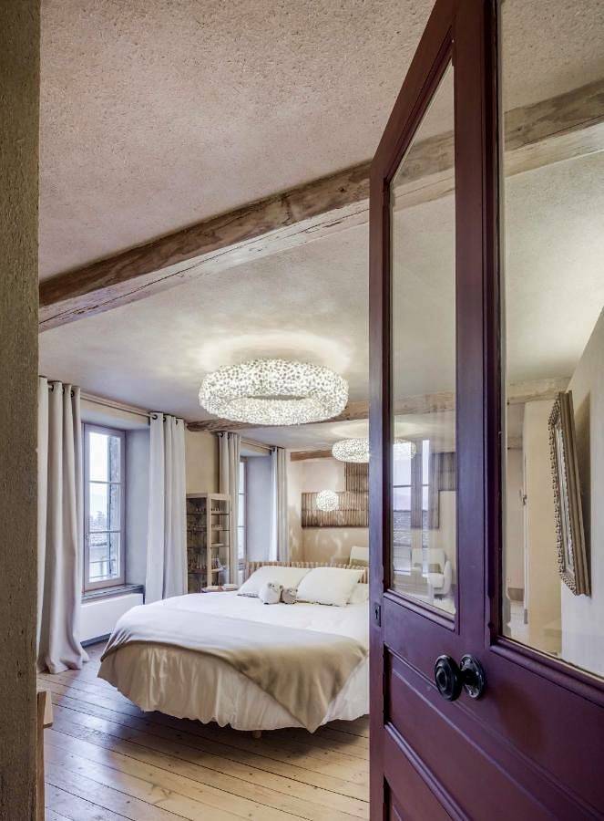 Location de vacances pour 3 personnes, avec vue et jardin à Chatte (bateau) - 3