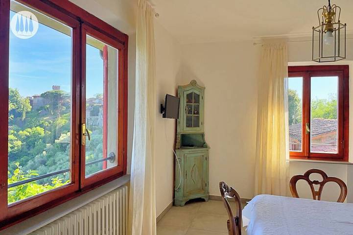 Appartamento intero, Appartamento Lavanda – vista panoramica e idromassaggio nelle colline toscane in Massa e Cozzile, Provincia di Pistoia