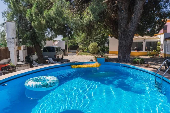 Maison de vacances pour 8 personnes, avec piscine et jardin, animaux acceptés - 1