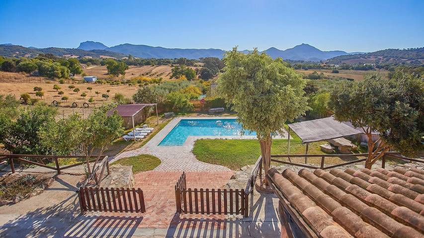 Casa de vacaciones para 15 personas en Prado del Rey