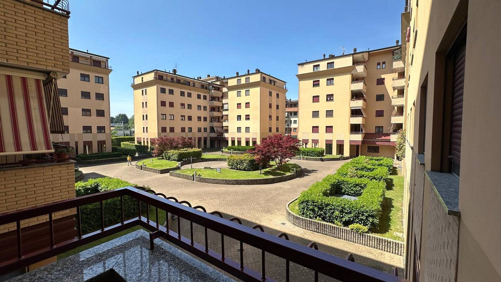 Appartamento intero, Appartamento 'Ely' con terrazza privata, Wi-Fi e aria condizionata in Pioltello, Provincia di Milano