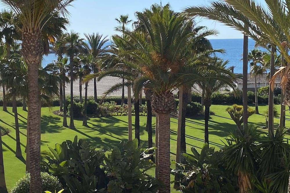 Entire apartment, Luxury Apartment Sotogrande Paseo del Mar in Sotogrande, San Roque