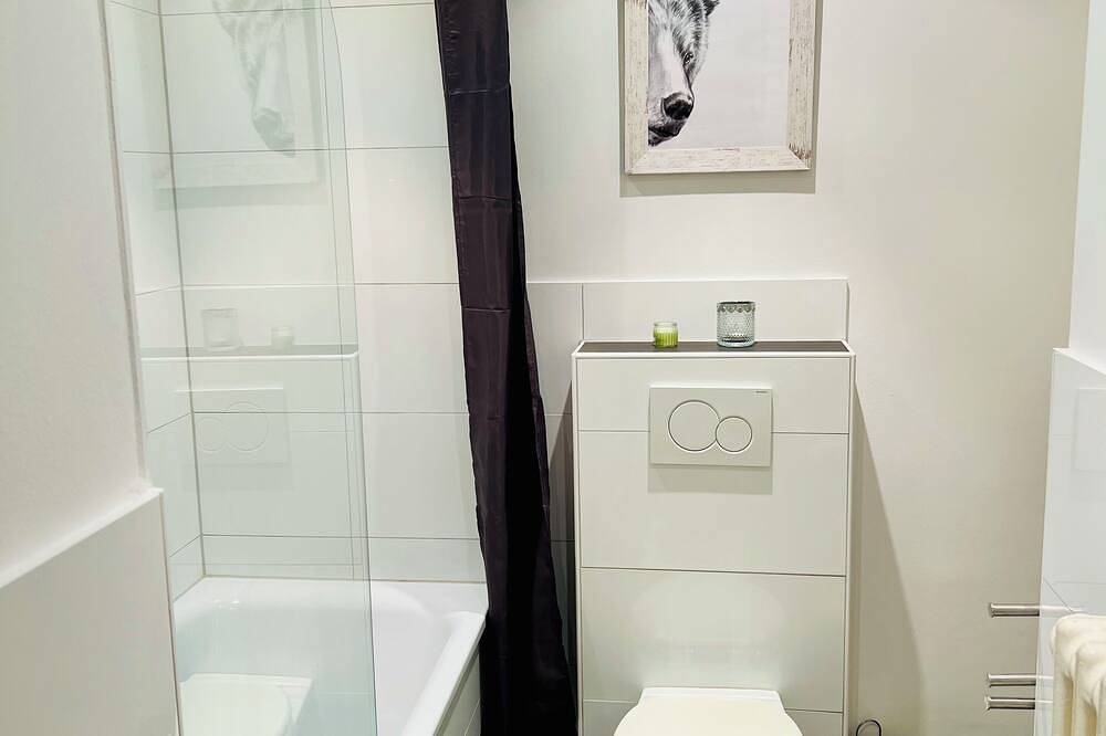 Ganze Wohnung, Thefairloft - Sonniges Studio in direkter Nähe zur Messe/Arena und Innenstadt in Düsseldorf-Golzheim, Düsseldorf