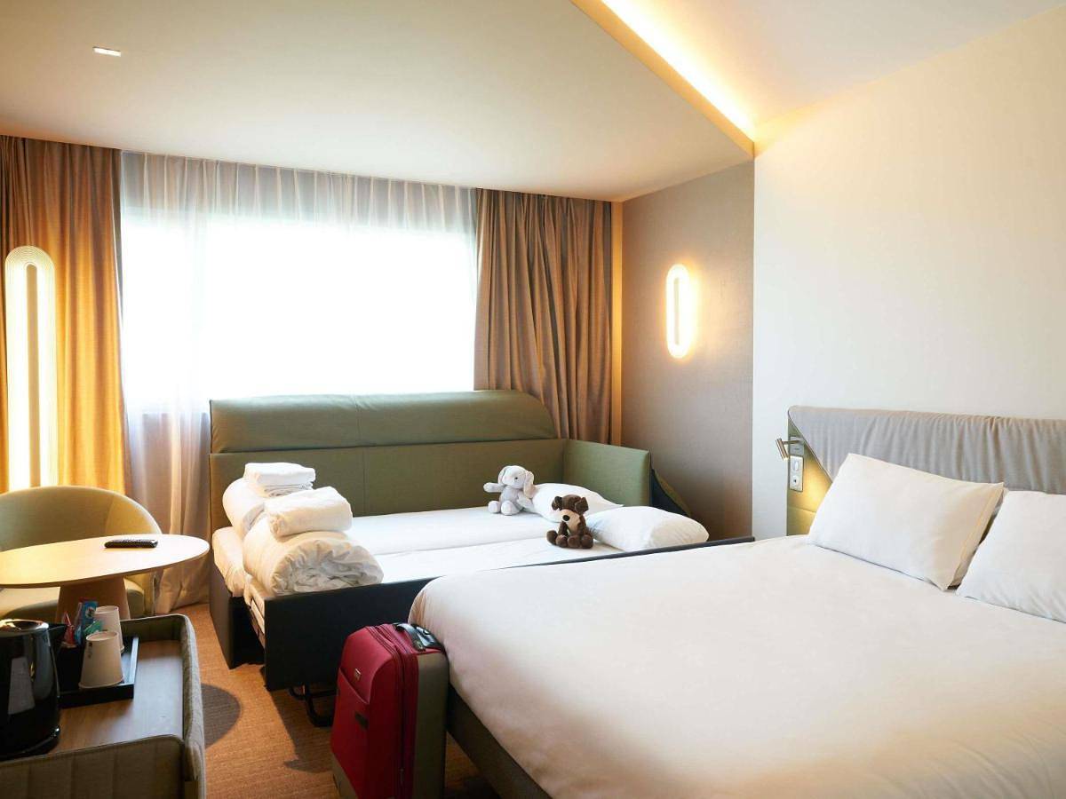 Novotel Reims Tinqueux in Tinqueux, Marne