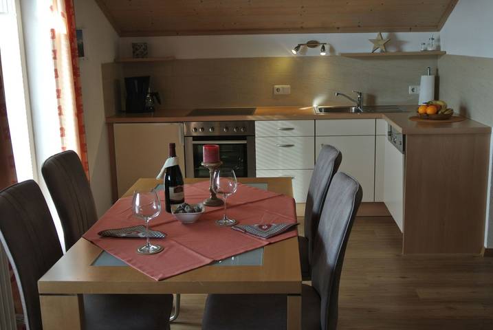 Ferienwohnung für 3 Personen, mit Balkon in Hopferau - 4
