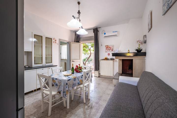 Ferienhaus 'Via Beethowen' mit Meerblick, Wlan und Klimaanlage in Porto Cesareo, Golf von Tarent