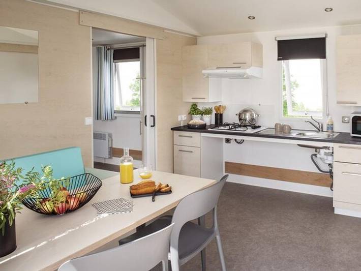 Camping pour 4 personnes, avec terrasse dans le Puy-de-Dôme - 4
