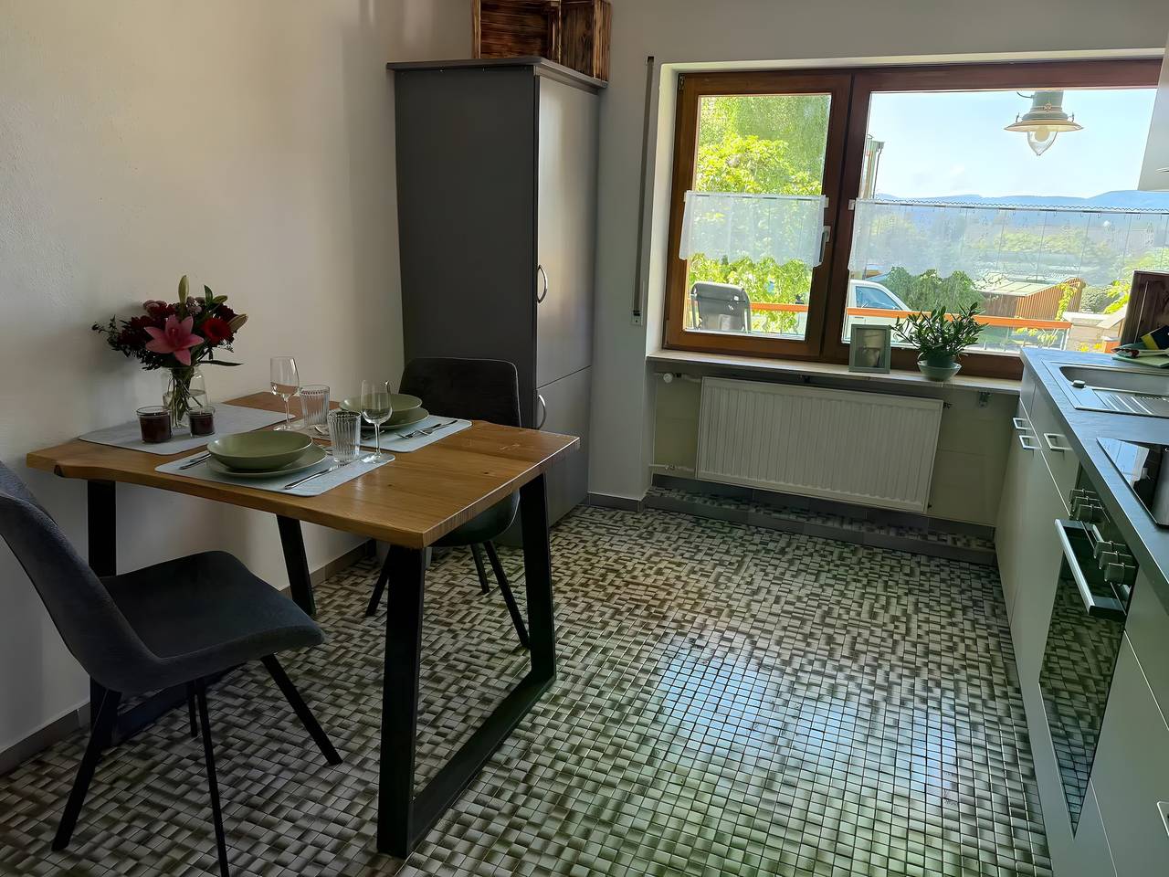 Ganze Wohnung, Apartment 'Komfort Trifft Natur' mit Bergblick, privater Terrasse und Wlan in Albbruck, Südschwarzwald