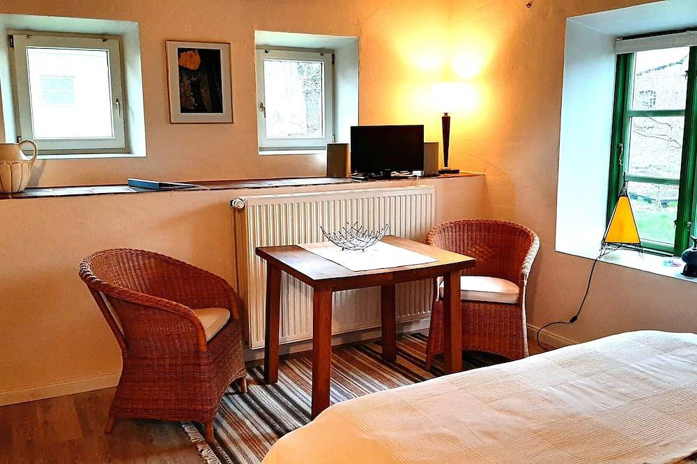 Ganze Wohnung, Ferienwohnung/App. für 2 Gäste mit 30m² in Geltorf in Geltorf, Schleswig & Umgebung
