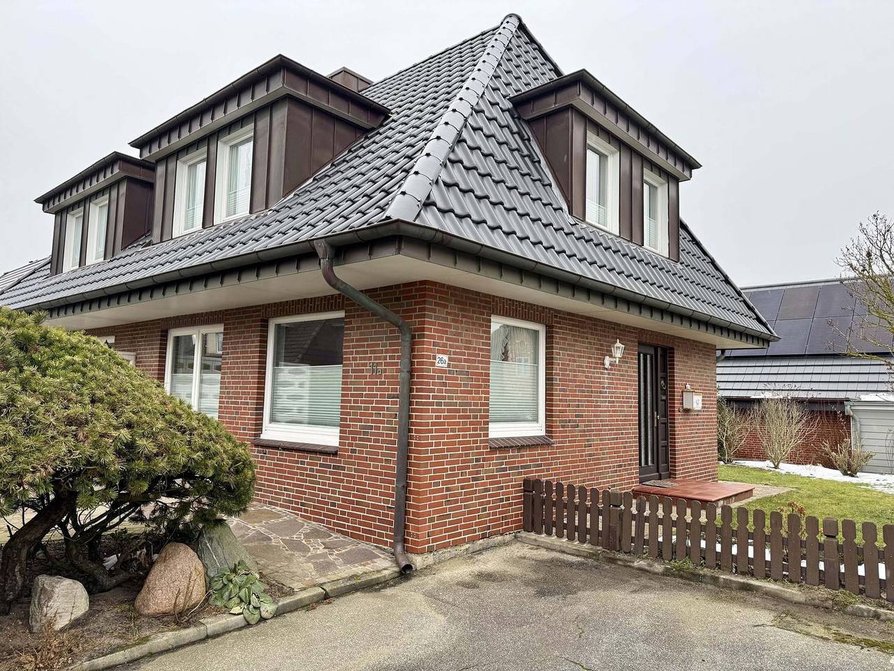 Ferienhaus für bis zu 5 Pers., Terrasse, Pkw-Stellplatz, Wlan in ruhiger Lage. in Wenningstedt, Sylt