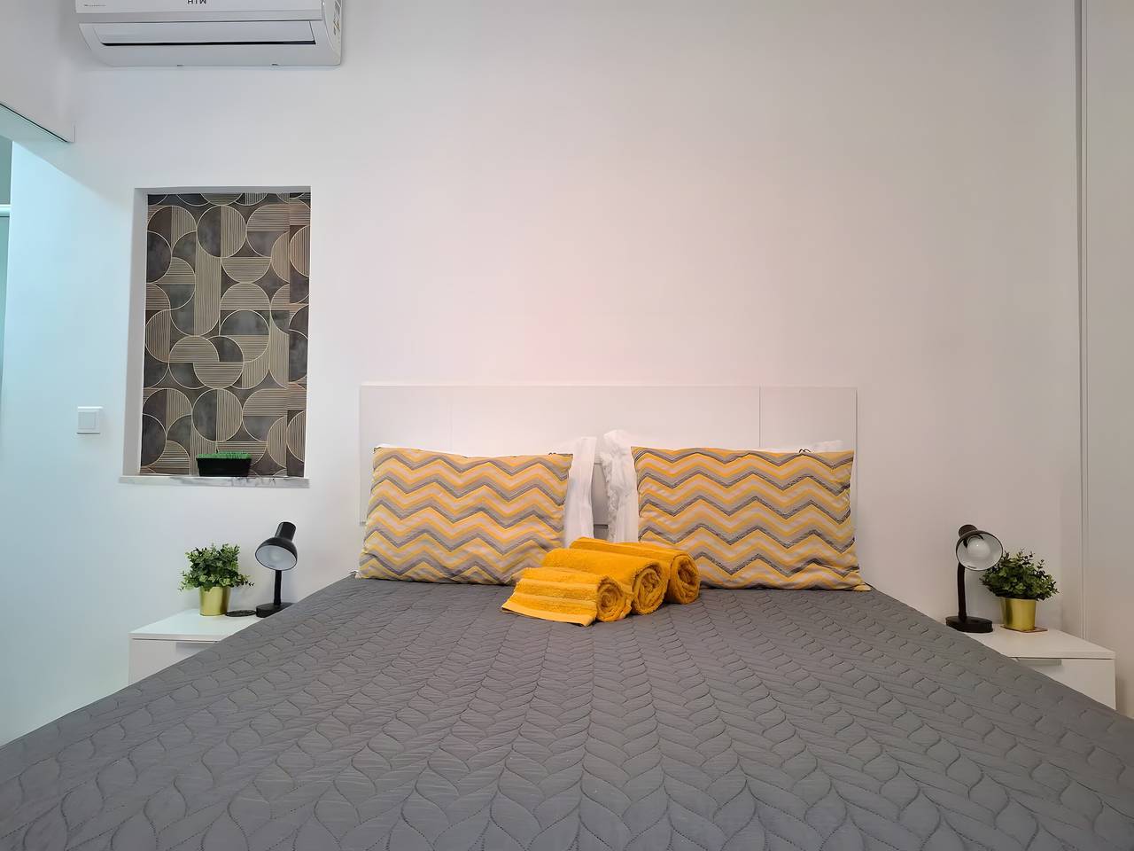 Ganze Wohnung, Apartment 'Zizas House T2 Palace' mit Meerblick, Wlan und Klimaanlage in Praia da Rocha, Portimão