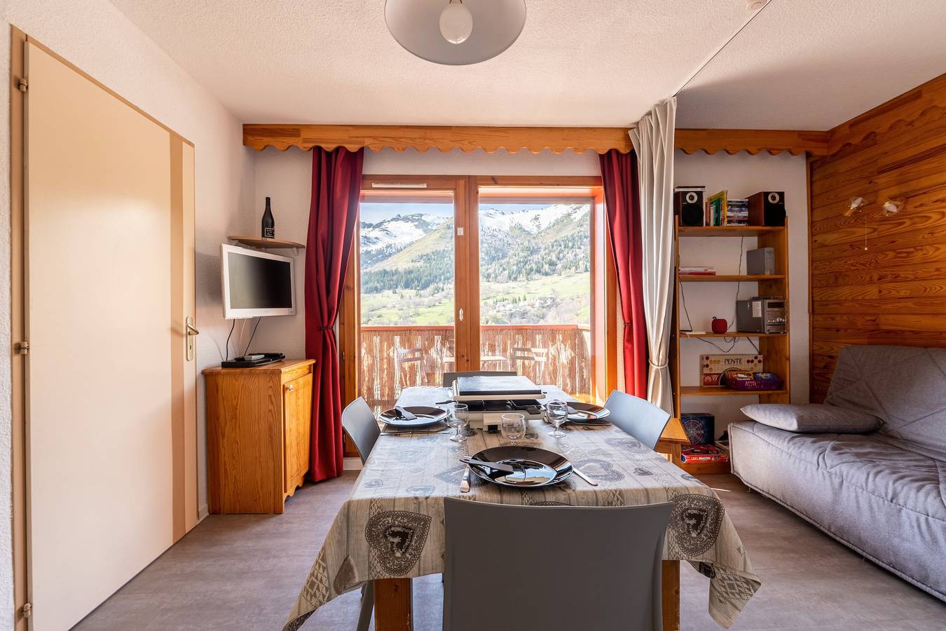 Apartamento entero, Apartamento 'Appartement St François Longchamp' con vistas a la montaña y balcón in Saint-François-Longchamp, Le Grand Domaine