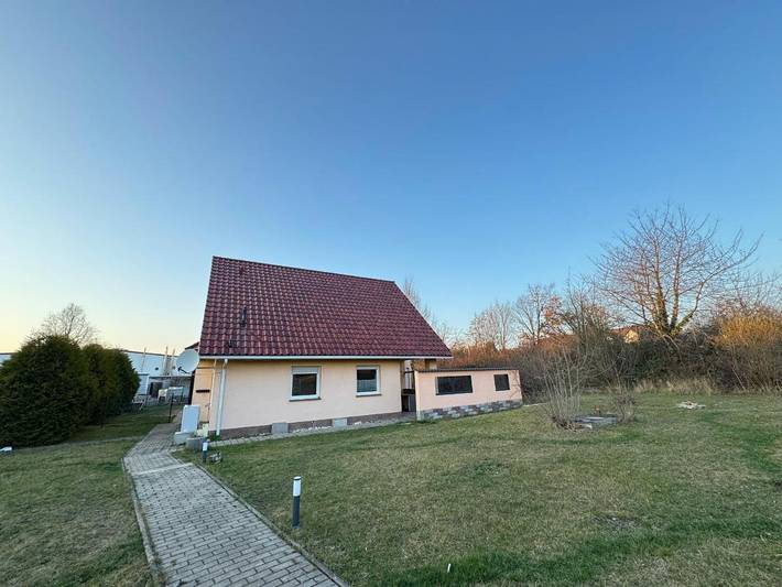Ferienhaus, mit Terrasse und Garten sowie Ausblick in Merseburg