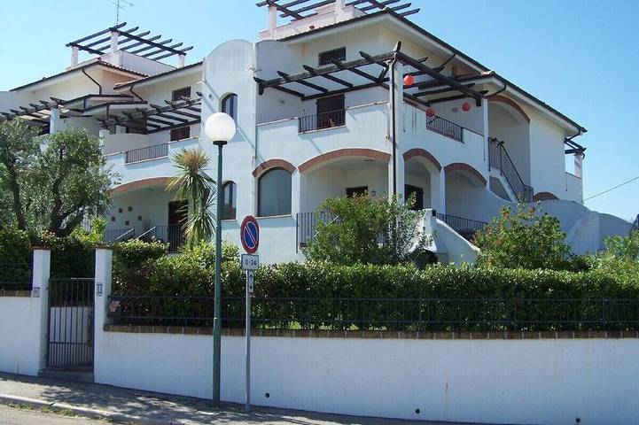Appartement entier, Jardinage 'Collemare' avec piscine pour 7 personnes - 2 étages! in Pineto, Côte Adriatique Abruzzes