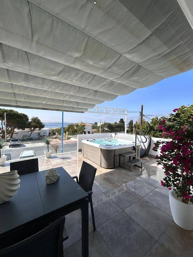 Casa de vacaciones para 6 personas, con jacuzzi y balcón - 1