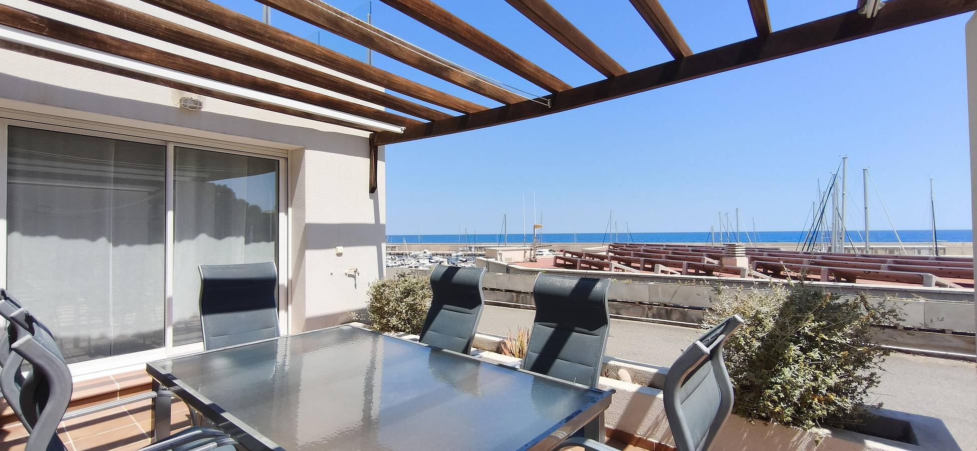 Entire apartment, Residencial Marina Del Port 37-38-39 - Apartment With Spectacular Sea Views in Cala Llobeta (Terres de l'Ebre), Calafat