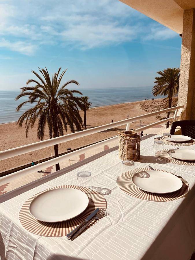 Apartamento de vacaciones para 7 personas, con jardín y vistas - 1