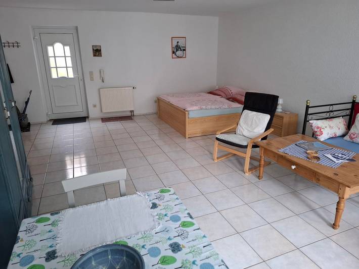 Ferienwohnung für 3 Personen, mit Terrasse und Garten in Hambach (Neustadt) - 4