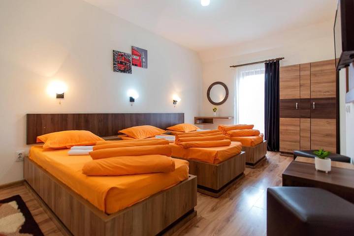 Gîte pour 2 personnes, avec jardin et terrasse dans Cluj-Napoca - 4