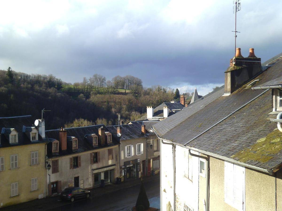 Appartement entier, Studio in Uzerche, Région de Tulle