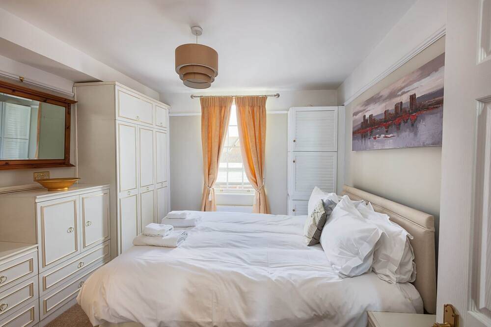 Ganze Wohnung, Beach View- Ramsgate sea-view apartment, balcony in Ramsgate, Kent