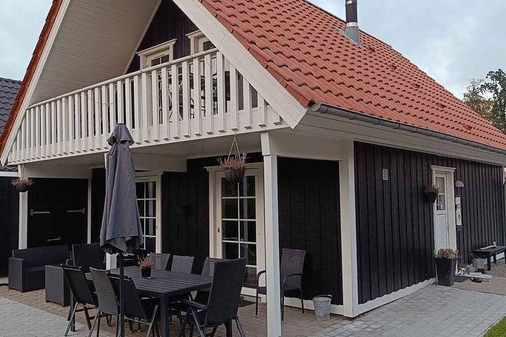 Ferienhaus für 8 Personen, mit Pool und Sauna sowie Balkon in Gråsten