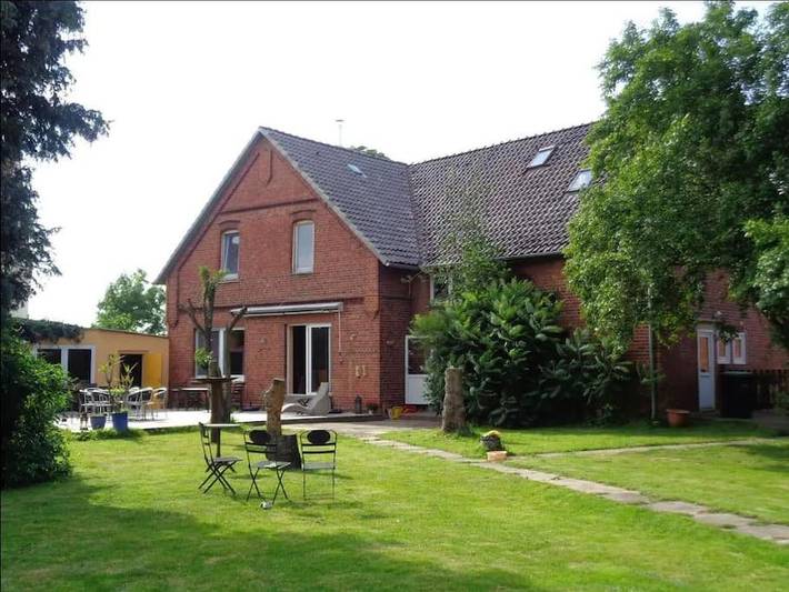 Ferienhaus für 20 Personen, mit Ausblick und Garten sowie Sauna, mit Haustier in Rinteln