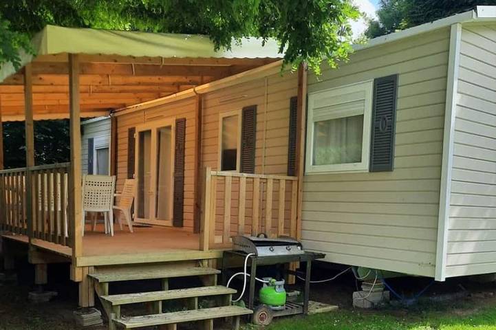 Mobil home pour 8 personnes à Secondigny