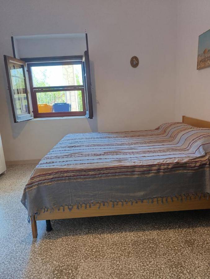 Appartamento per 9 persone, con Terrazza e Giardino nonché Panorama a San Menaio