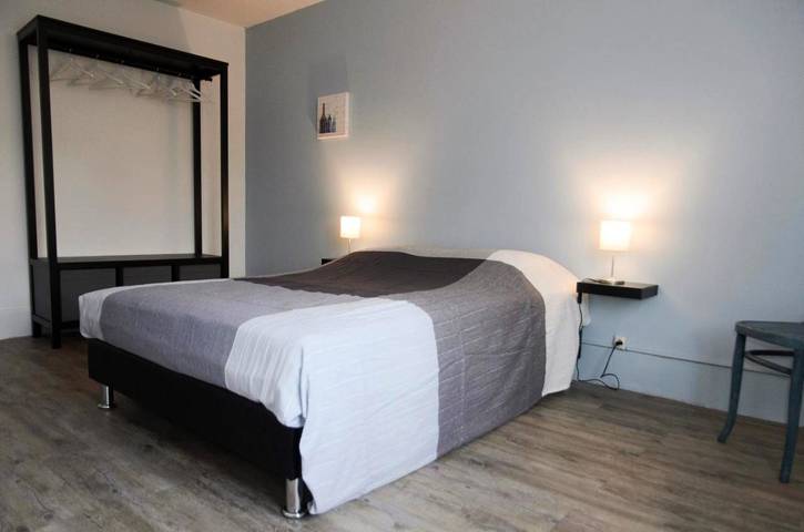 Location de vacances pour 4 personnes, avec vue et jardin à Pont-de-Poitte - 4