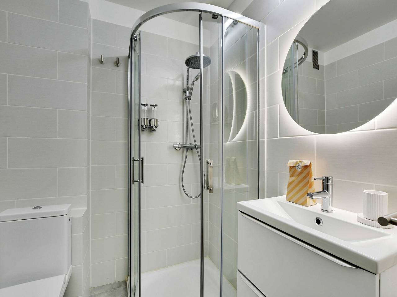 Appartement entier, Résidence moderne "Green Suites" - Meudon/Vélizy in Meudon, Hauts-de-Seine