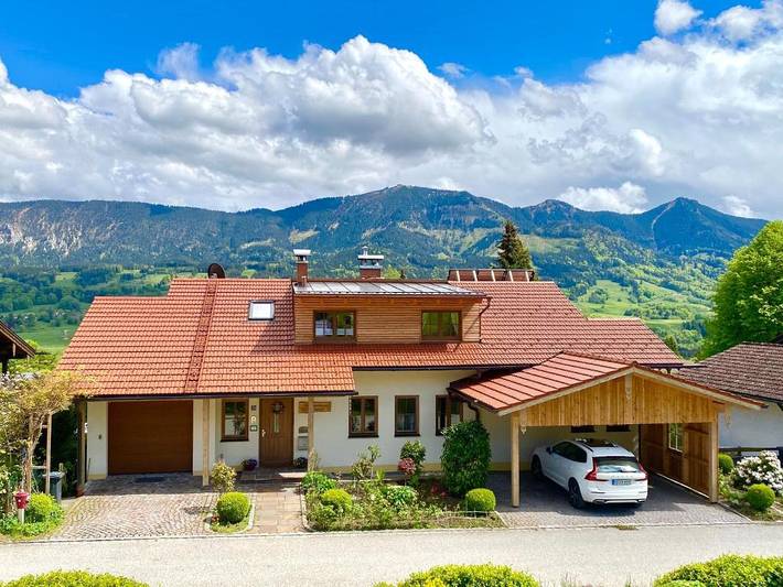 Ganze Ferienwohnung, Ferienwohnung Sonnenfeld - Ferienwohnung mit separatem Schlafzimmer, Schlafcouch im Wohnzimmer, Kaminofen in Samerberg, Bayerische Alpen