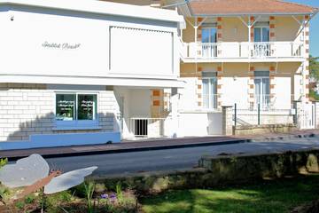 Gîte pour 2 personnes, avec terrasse à Saint-Palais-sur-Mer