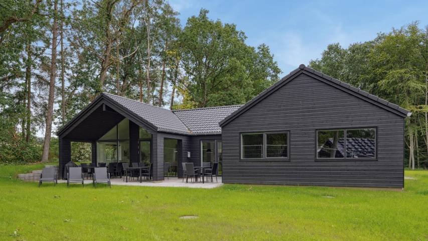 Ferienhaus für 16 Personen, mit Sauna, mit Haustier in Krakow am See