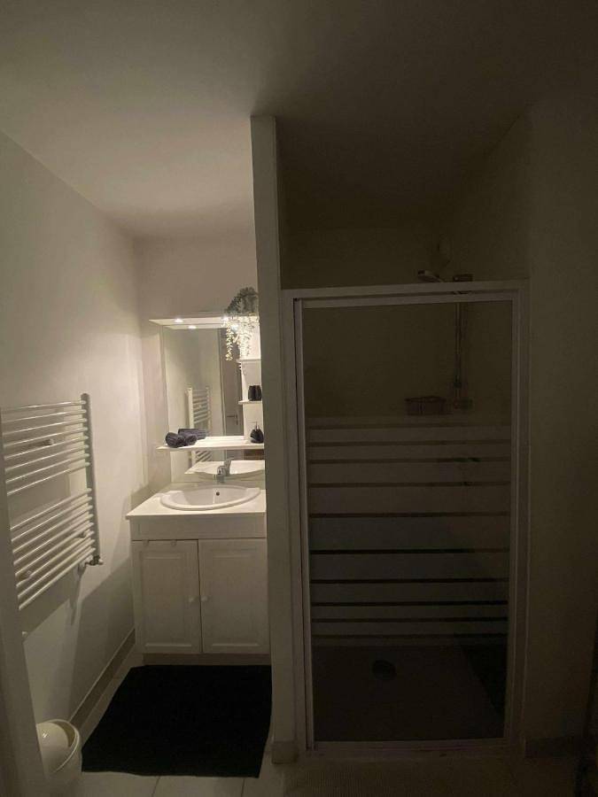 Appartement entier, One-Bedroom Apartment in Brest, Région de Brest