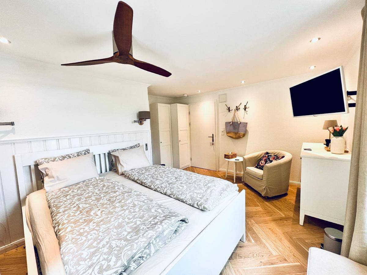 Boutique Hotel Niesenblick am Thunersee in Oberhofen am Thunersee, Thunersee